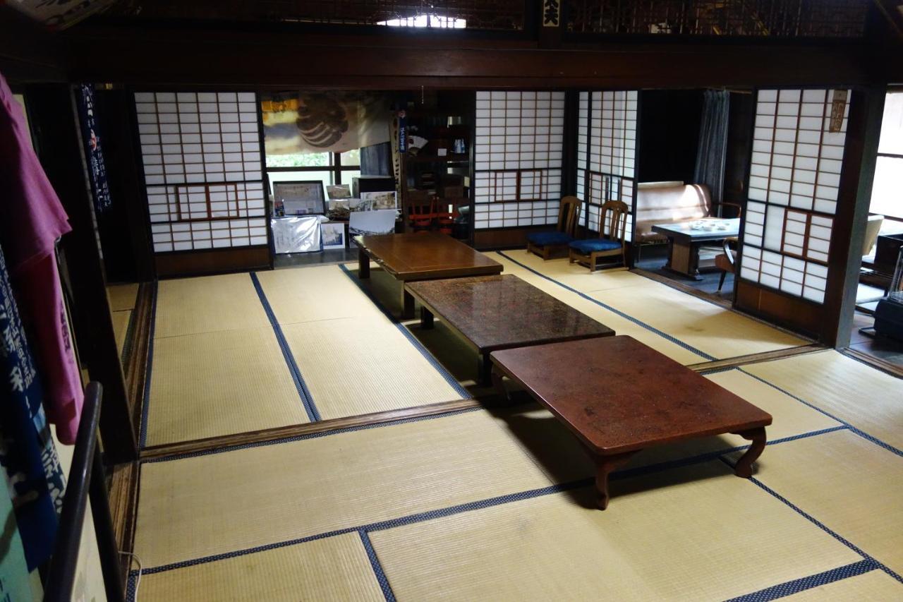 Oshi-Kikuya Mt-Fuji Historic Inn Fujiyoshida Exterior photo